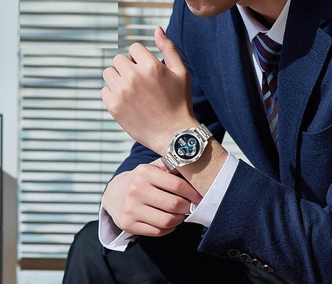 Haino Teko RW - 23 Smart Watch © - Digital Desire
